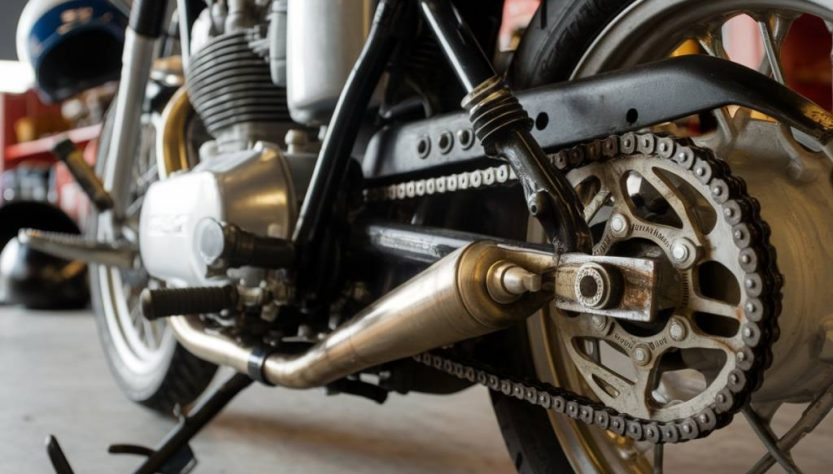 Comment bien entretenir son équipement moto pour prolonger sa durée de vie et garantir votre sécurité