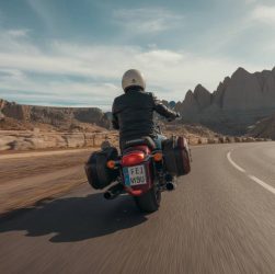 Road trip moto en Europe : 7 itinéraires à couper le souffle pour l’été 2024