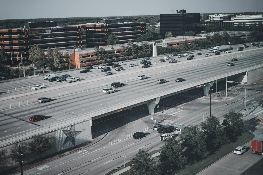 Les avantages du pass autoroute pour les grands voyageurs