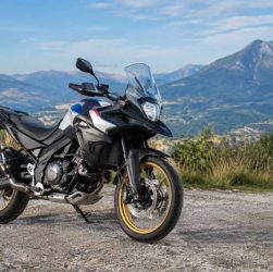 KTM 890 adventure 202 guide complet, caractéristiques et avis polyvalent