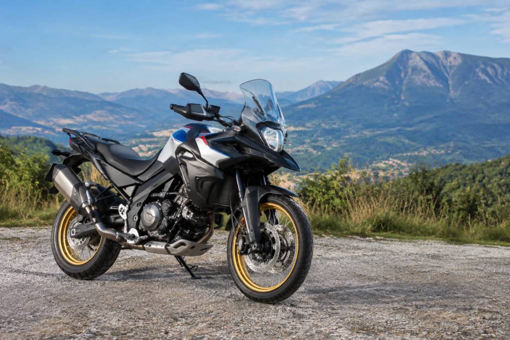 KTM 890 adventure 202 guide complet, caractéristiques et avis polyvalent