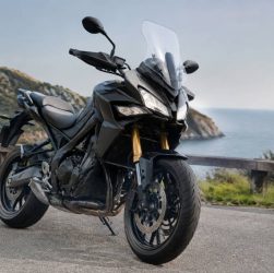 Chaussure moto solde : les meilleures offres pour rouler en toute sécurité