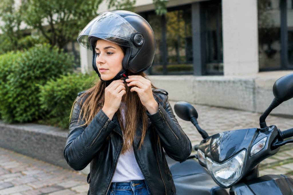 Casque scooter à proximité : comment trouver le modèle adapté à vos besoins