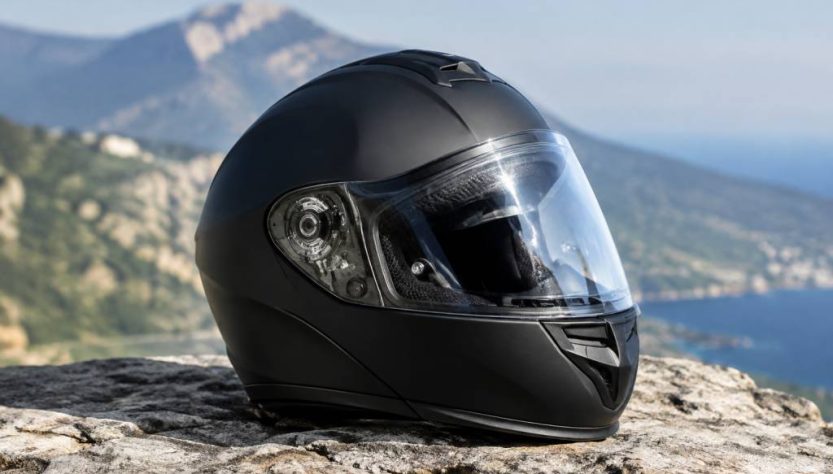 Exo-100 avis et caractéristiques de ce casque moto Simpson