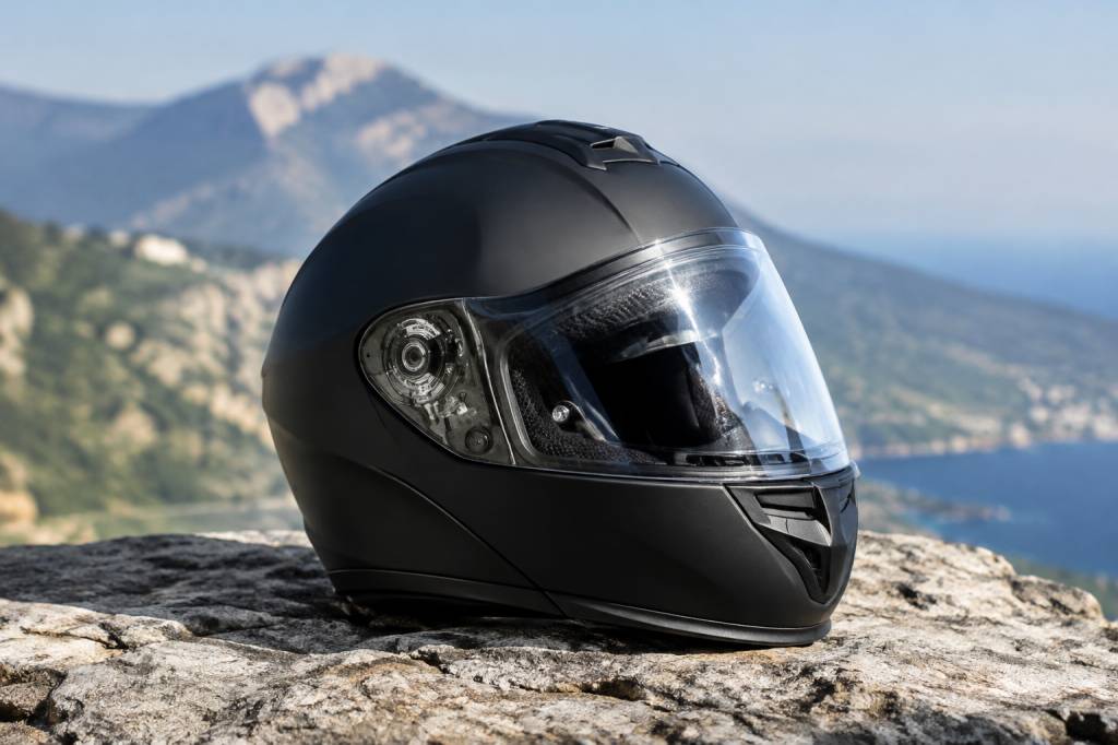 Exo-100 avis et caractéristiques de ce casque moto Simpson